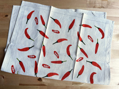 Red Chili Pepper Pattern Linen Cotton Tea Towel — Natural White